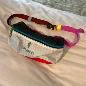 Cotopaxi waist bag (Fanny pack)